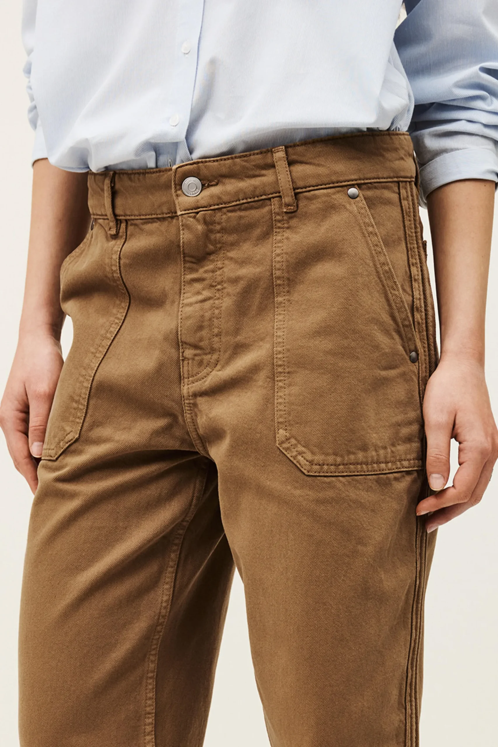 CALI pantalón carrot € 195