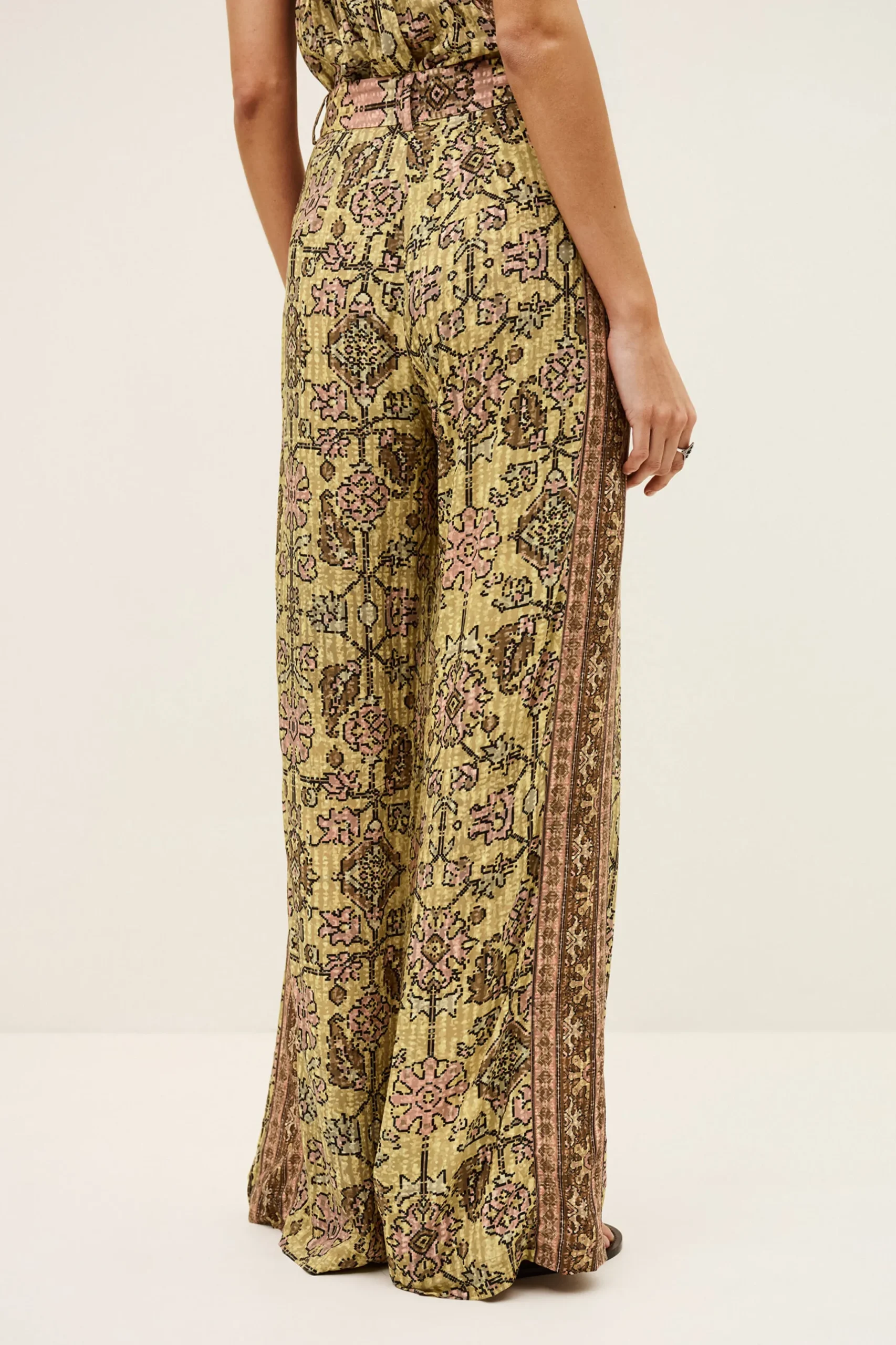 PALI pantalón ancho € 195